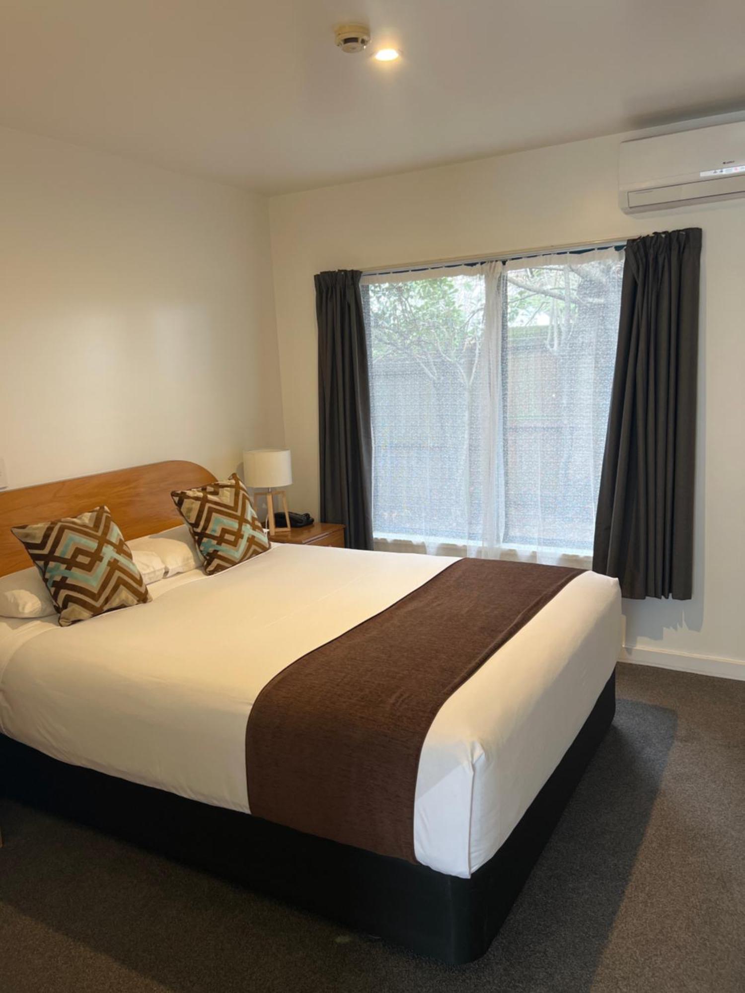 Bush Inn Court Motel Christchurch Exterior foto